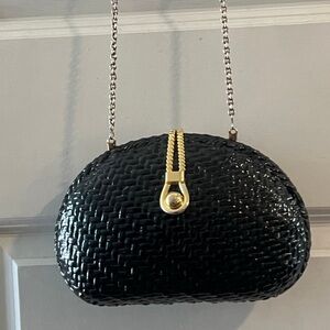 Elegant Black wicker Woven Chain Bag Vanessa